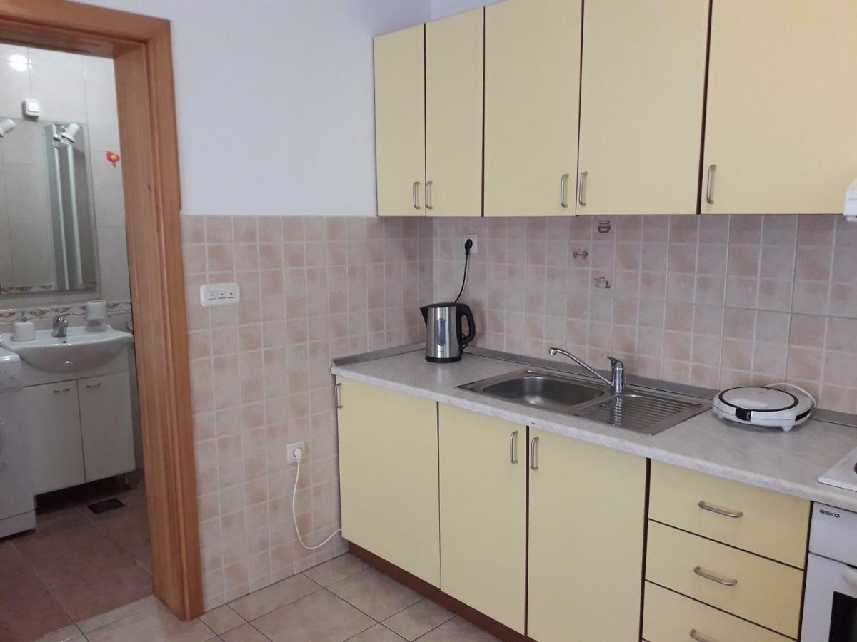 Apartman Mona Aparthotel Mostar Esterno foto